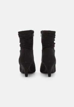 Korte Laarzen - Black 11 Korte Laarzen - Black -Anna Field f9c4bf252d7f4f20944dce01868f5ddc